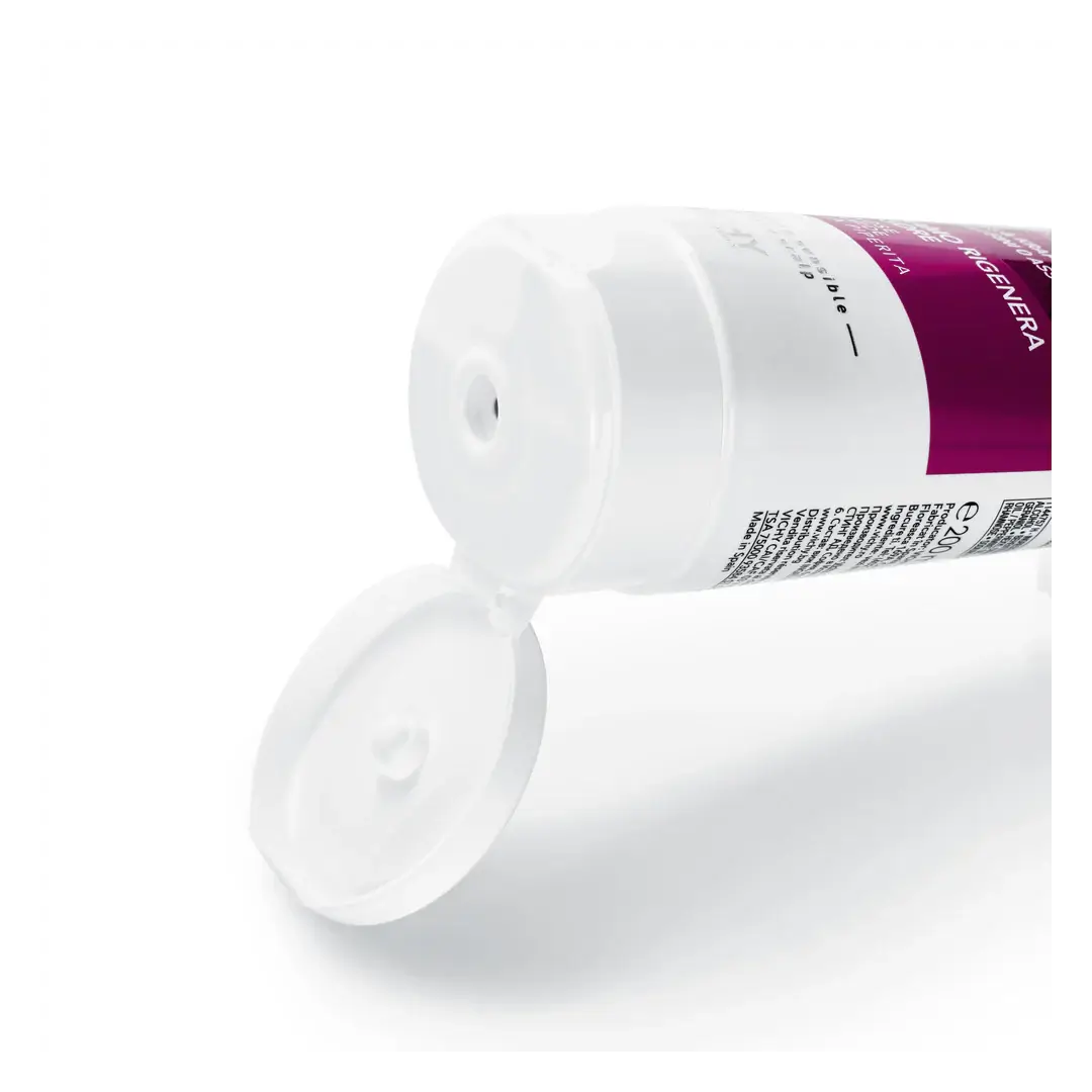 Dercos Densi-Solutions Restoring Thickening Balm - image 4