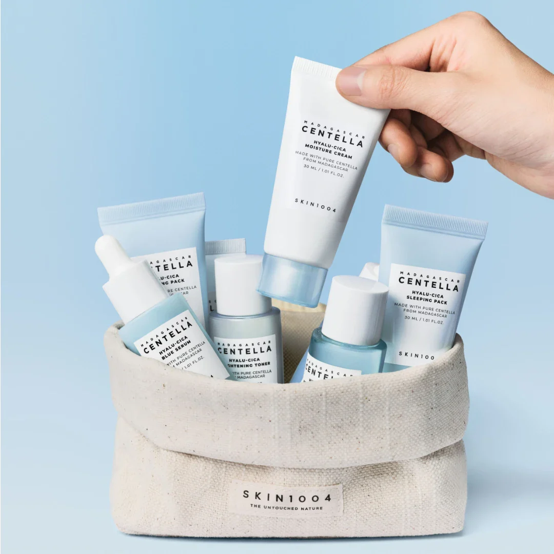 Hyalu-Cica Travel Kit - image 8